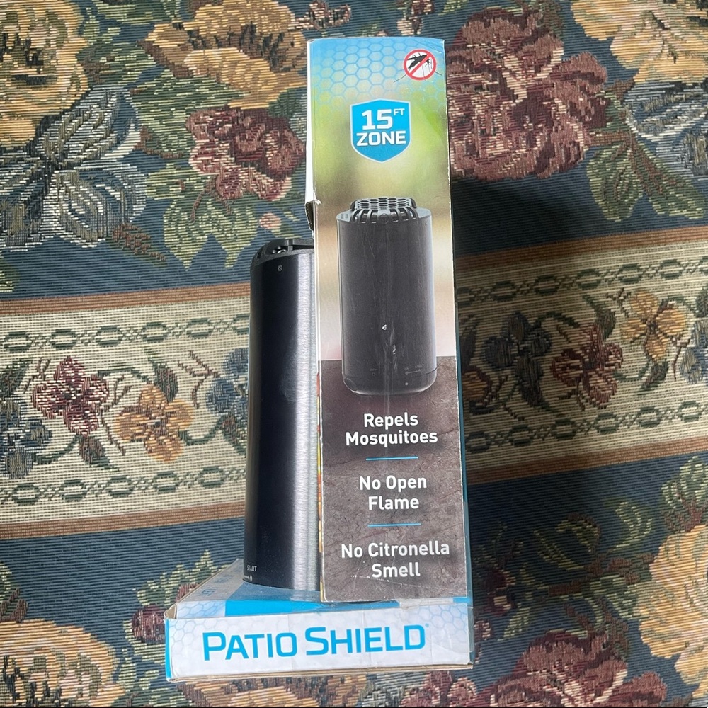 NIB Thermacell Mosquito Repellent Patio Shield Metal Edition - Picture 4 of 4
